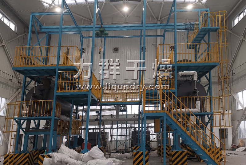 磷酸铁锂专用真空耙式干燥机